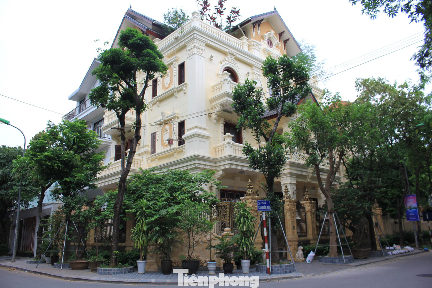 Giá nhà tại thị trường Hà Nội đang liên tục kéo dài đà tăng trưởng. (Ảnh: Lộc Liên)