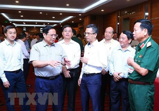 Thủ tướng Phạm Minh Chính với các đại biểu dự hội nghị. (Ảnh: Dương Giang/TTXVN) Thủ tướng Phạm Minh Chính với các đại biểu dự hội nghị. (Ảnh: Dương Giang/TTXVN)