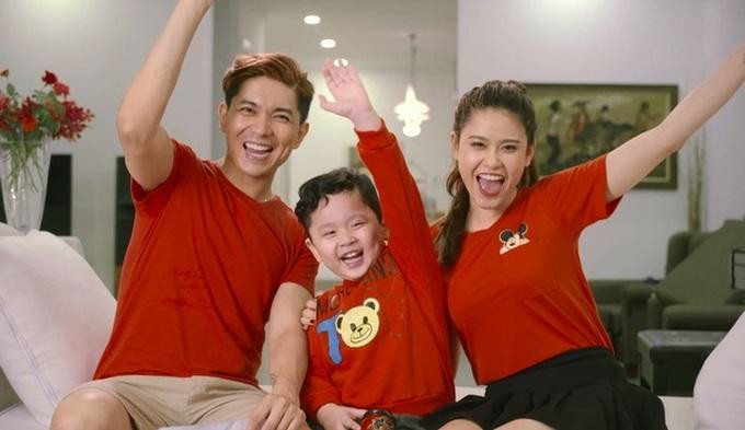 Sau ly hôn, Tim và vợ cũ từng chọn sống chung để cùng nhau chăm sóc con trai cũng như cố gắng hàn gắn hôn nhân. (Ảnh: Internet). Sau ly hôn, Tim và vợ cũ từng chọn sống chung để cùng nhau chăm sóc con trai cũng như cố gắng hàn gắn hôn nhân. (Ảnh: Internet).