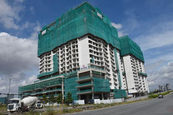 Nhà ở vẫn được xem là kênh đầu tư bền vững cho các nhà đầu tư trung và dài hạn. Nhà ở vẫn được xem là kênh đầu tư bền vững cho các nhà đầu tư trung và dài hạn.