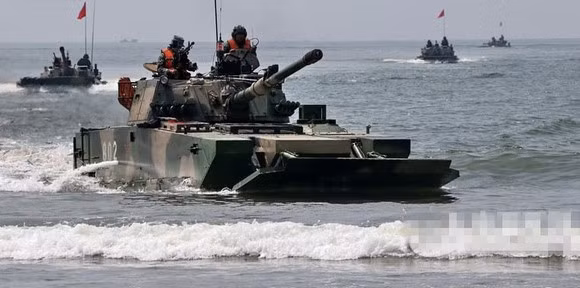 Quân đội Trung Quốc liên tục diễn tập đổ bộ chiếm đảo
