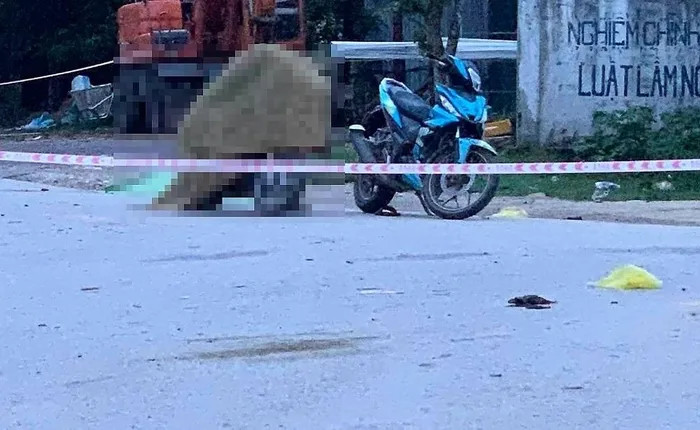 Hiện trường vụ án mạng nghiêm trọng tại xã Châu Hội sáng 12/8. Hiện trường vụ án mạng nghiêm trọng tại xã Châu Hội sáng 12/8.