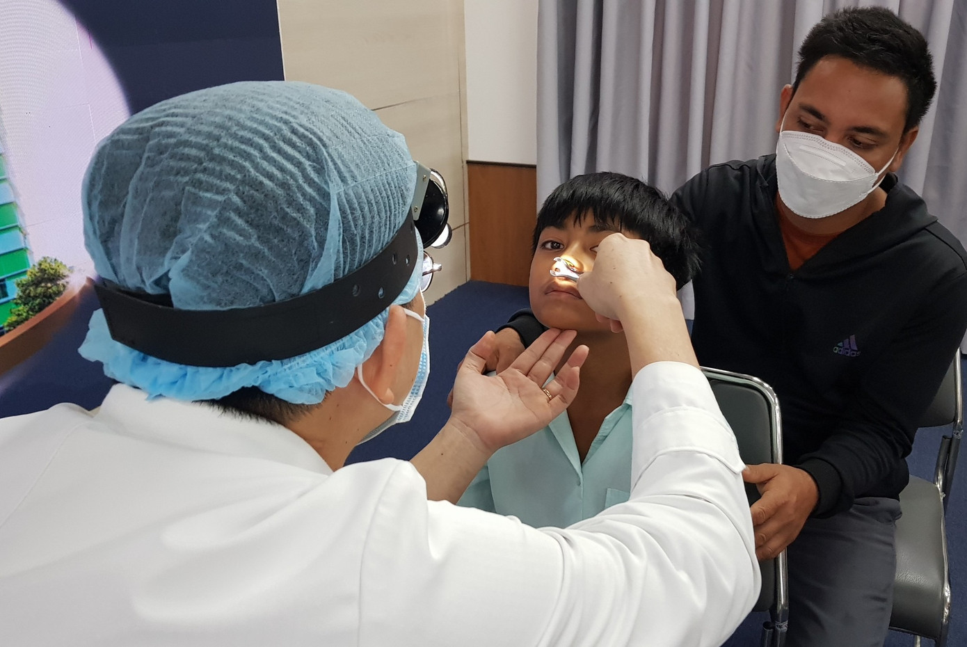 Sau phẫu thuật, sức khỏe của bệnh nhi đã bình phục tốt Sau phẫu thuật, sức khỏe của bệnh nhi đã bình phục tốt