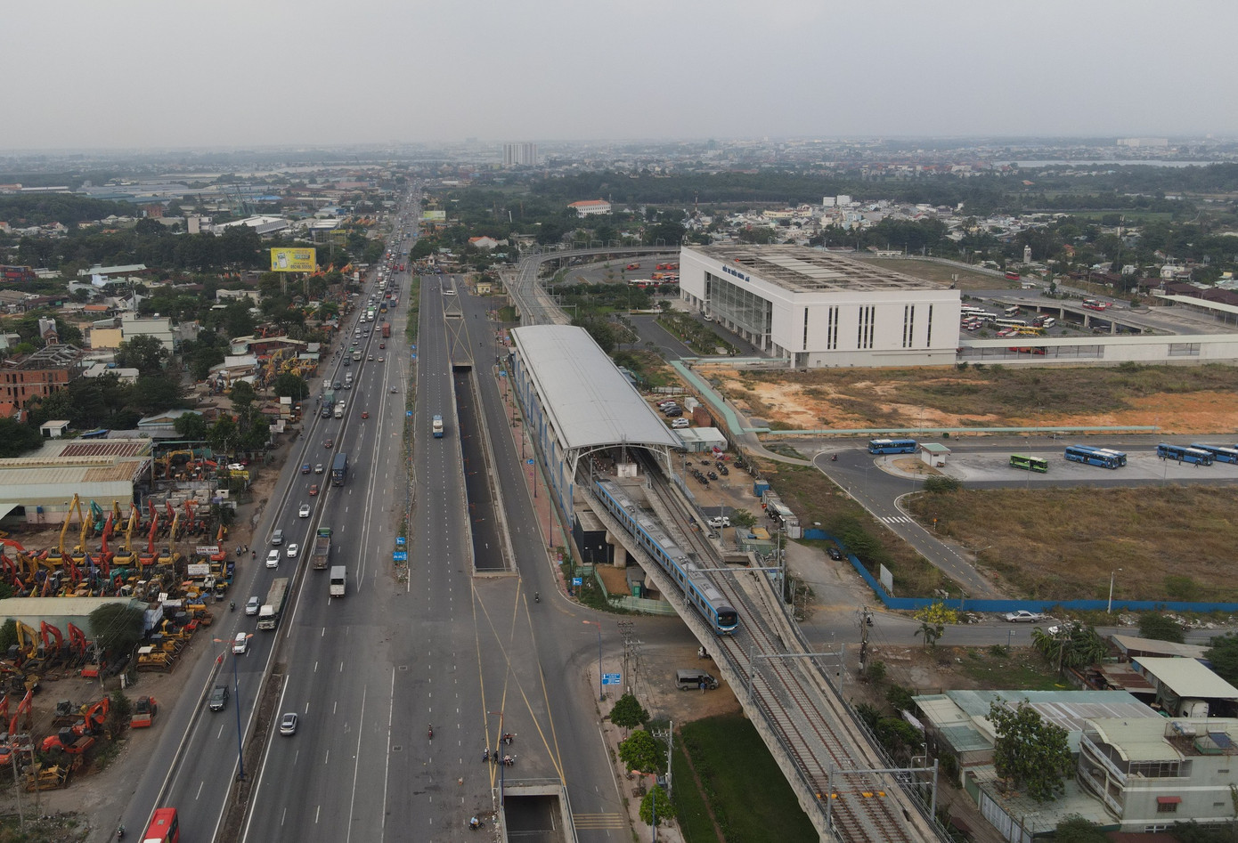 Lực lượng chức năng sẽ sử dụng chó nghiệp vụ để bảo vệ an ninh cho toàn tuyến Metro (ảnh: Phạm Nguyễn) Lực lượng chức năng sẽ sử dụng chó nghiệp vụ để bảo vệ an ninh cho toàn tuyến Metro (ảnh: Phạm Nguyễn)