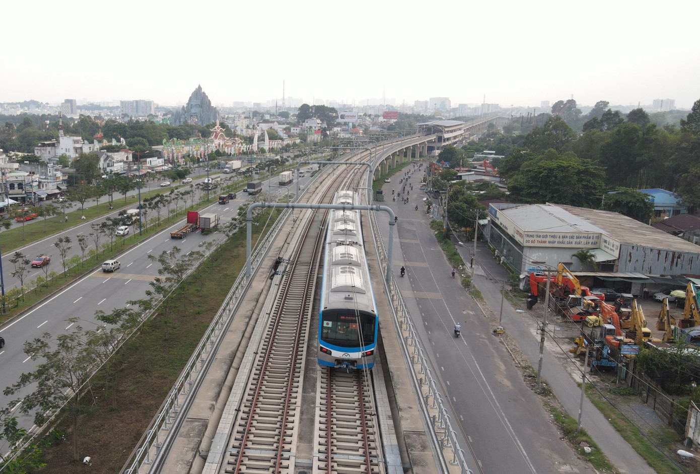Tuyến Metro Bến Thành - Suối Tiên đã được vận hành thử nghiệm lần thứ 3 (ảnh: Phạm Nguyễn) Tuyến Metro Bến Thành - Suối Tiên đã được vận hành thử nghiệm lần thứ 3 (ảnh: Phạm Nguyễn)