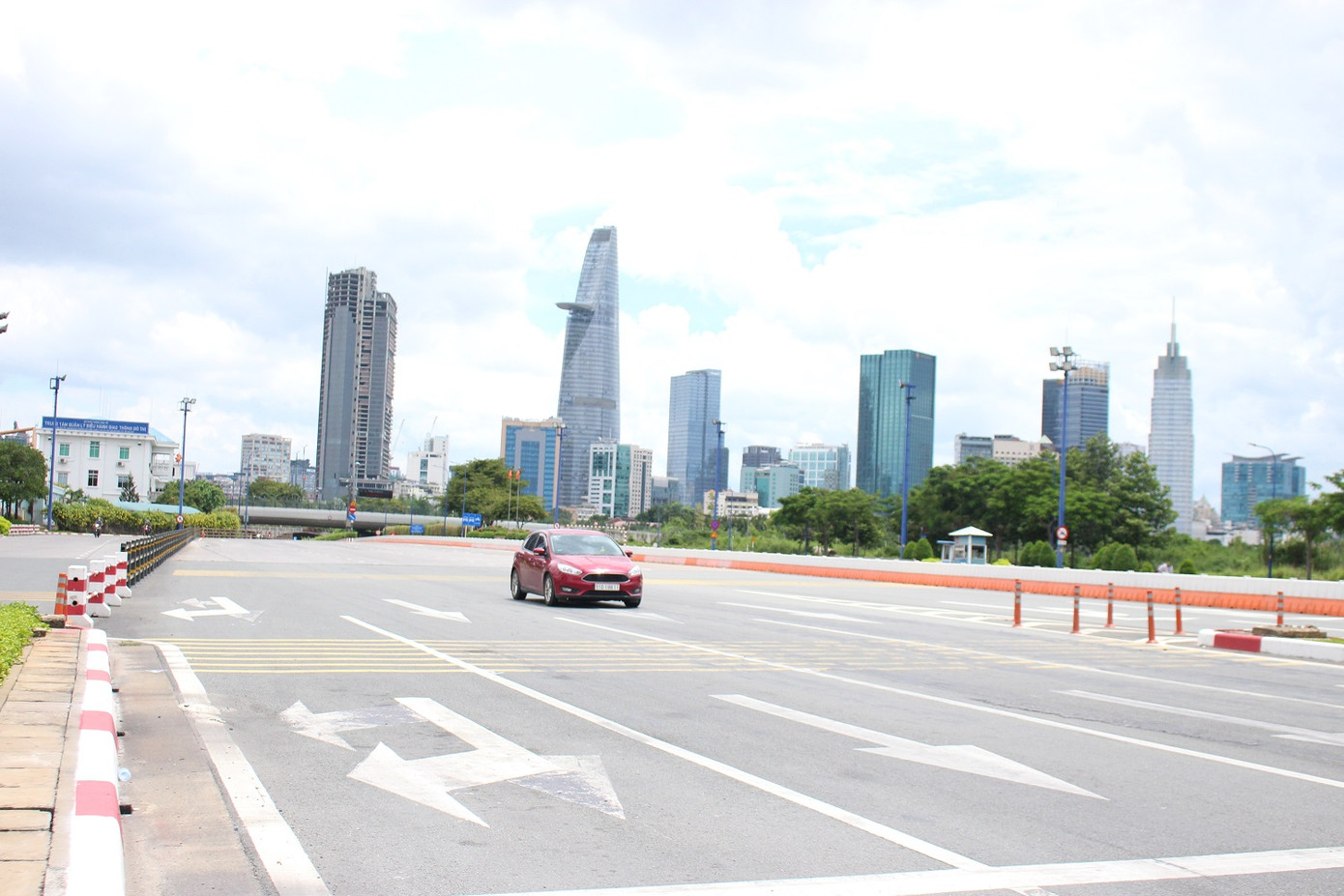 Trên địa bàn TPHCM đang tồn tại hàng loạt con đường bị đặt sai tên