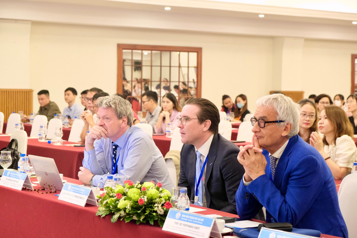 Các chuyên gia quốc tế dự hội thảo về ung thư vú và ung thư trực tràng do Bệnh viện Thành phố Thủ Đức tổ chức Các chuyên gia quốc tế dự hội thảo về ung thư vú và ung thư trực tràng do Bệnh viện Thành phố Thủ Đức tổ chức