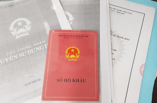 Sổ hộ khẩu giấy hiện không còn giá trị về mặt thông tin, các dữ liệu đều đã được số hóa.