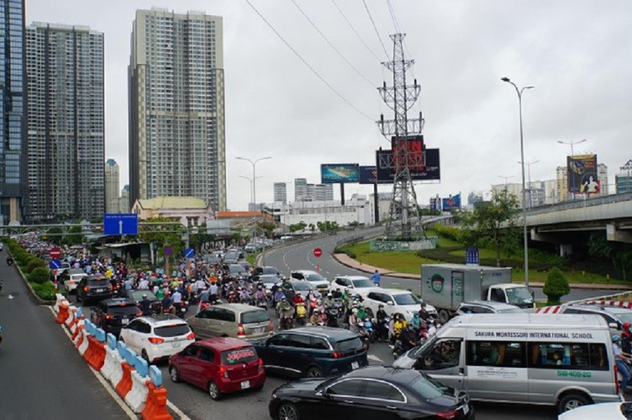 Cầu vượt Nguyễn Hữu Cảnh sẽ chính thức thông xe vào ngày 5/3 sau khi khắc phục sự cố đứt cáp Cầu vượt Nguyễn Hữu Cảnh sẽ chính thức thông xe vào ngày 5/3 sau khi khắc phục sự cố đứt cáp