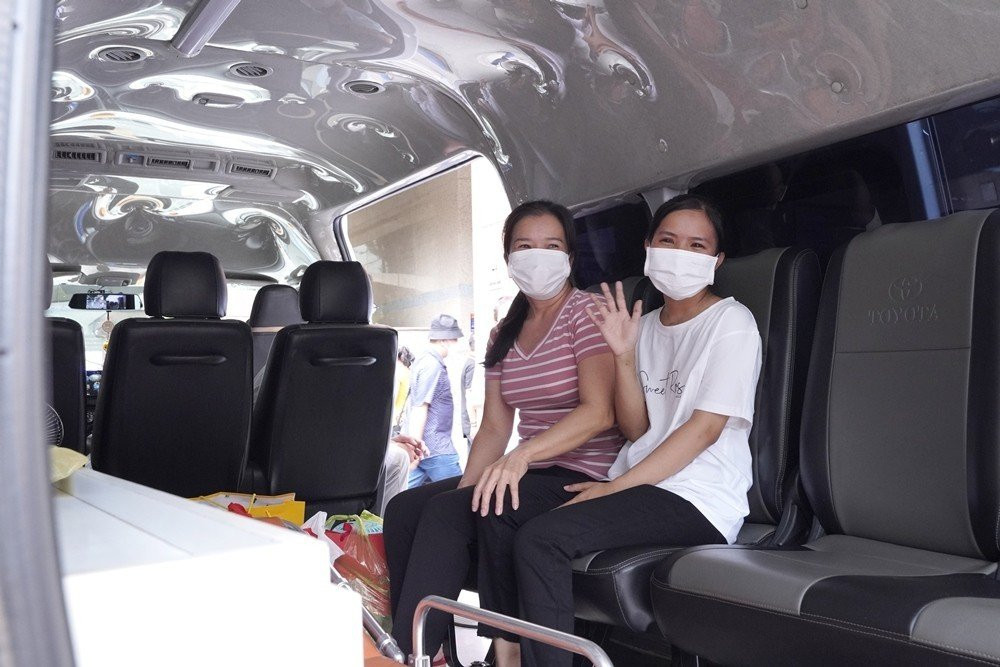 Nữ bệnh nhân sẽ được tiếp tục theo dõi, điều trị tại Đắk Lắk sau khi rời Bệnh viện Đại học Y Dược TPHCM Nữ bệnh nhân sẽ được tiếp tục theo dõi, điều trị tại Đắk Lắk sau khi rời Bệnh viện Đại học Y Dược TPHCM