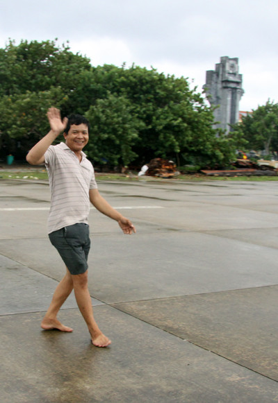 Niềm vui chiến thắng của cầu thủ chân trần