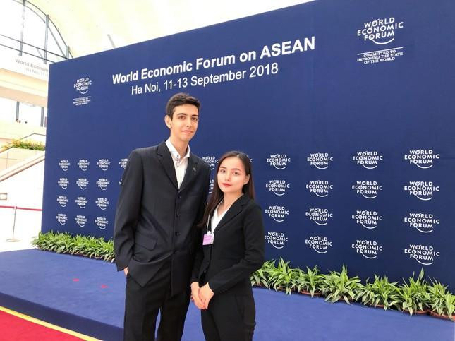 Gen Z người Tây Ban Nha đã "bỏ túi" những thành tích học tập rất đáng nể từ cấp trường, thành phố đến quốc gia, quốc tế. Nguồn: Internet Gen Z người Tây Ban Nha đã "bỏ túi" những thành tích học tập rất đáng nể từ cấp trường, thành phố đến quốc gia, quốc tế. Nguồn: Internet