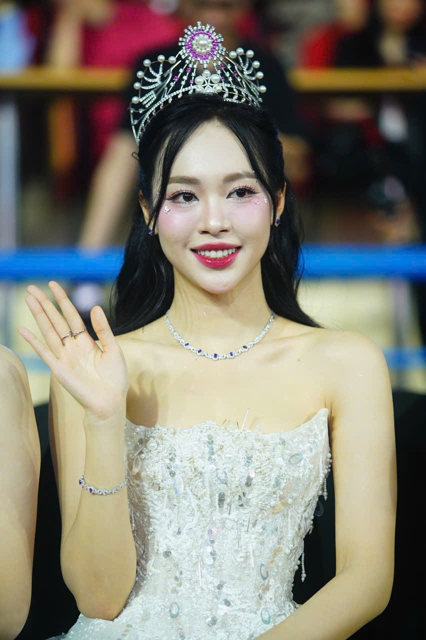 Sau hơn 2 năm nắm giữ danh hiệu Á hậu 1 Hoa hậu Việt Nam 2022, Trịnh Thùy Linh ngày càng lên hương nhan sắc.