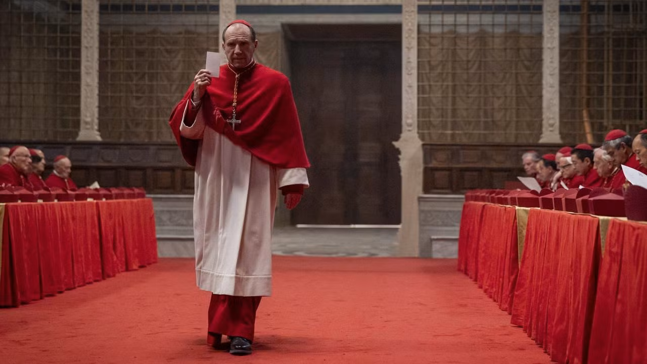 Conclave mô tả quy trình bỏ phiếu chọn ra người lãnh đạo đất nước được cho là bí mật nhất thế giới.