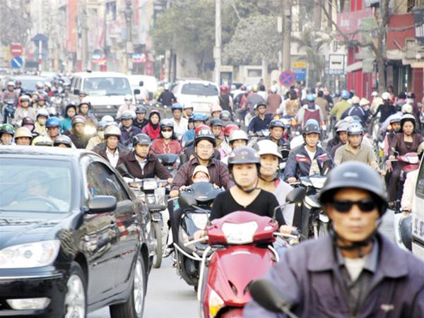 Nút cổ chai ngã tư Ô Chợ Dừa và phố Xã Đàn - Nguyễn Lương Bằng - Ảnh: Phạm Yên (Chụp lúc 17h ngày 9 -12-2009)