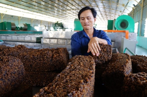 Cao su đen của nhà máy chế biển mủ cao su Hoàng Anh Attapeu được tư vấn từ các khách hàng chuyên sản xuất lốp ô tô 