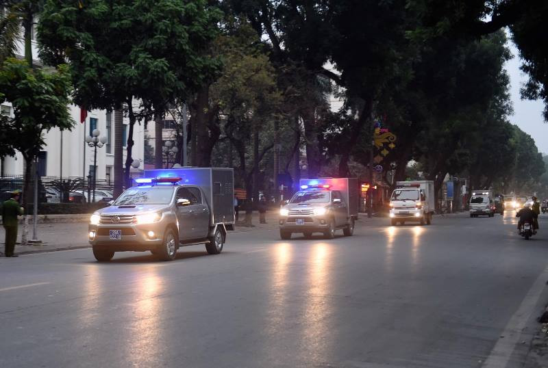 Tuyên buộc ông Đinh La Thăng bồi thường 30 tỷ đồng ảnh 3 Tuyên buộc ông Đinh La Thăng bồi thường 30 tỷ đồng ảnh 3