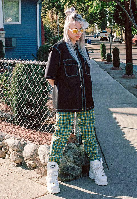 Không xinh đẹp kiểu quốc dân, nhưng cá tính riêng của Billie đại diện cho khái niệm cool ngầu. Không xinh đẹp kiểu quốc dân, nhưng cá tính riêng của Billie đại diện cho khái niệm cool ngầu.