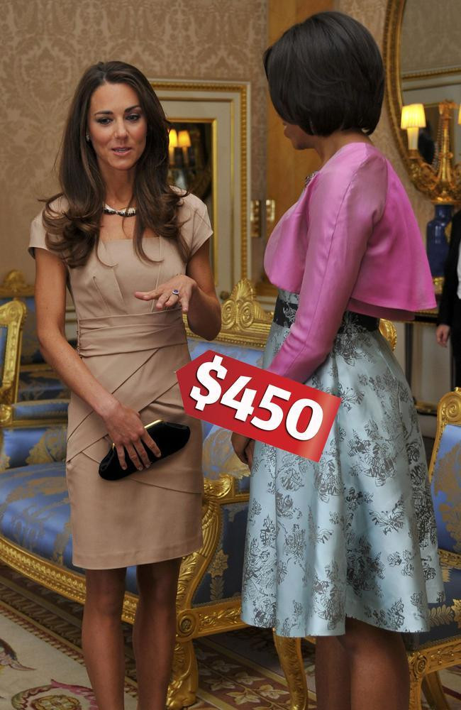 Hoạt động đầu tiên với tư cách thành viên Hoàng gia, Kate mặc váy chưa tới 500 đôla. Hoạt động đầu tiên với tư cách thành viên Hoàng gia, Kate mặc váy chưa tới 500 đôla.