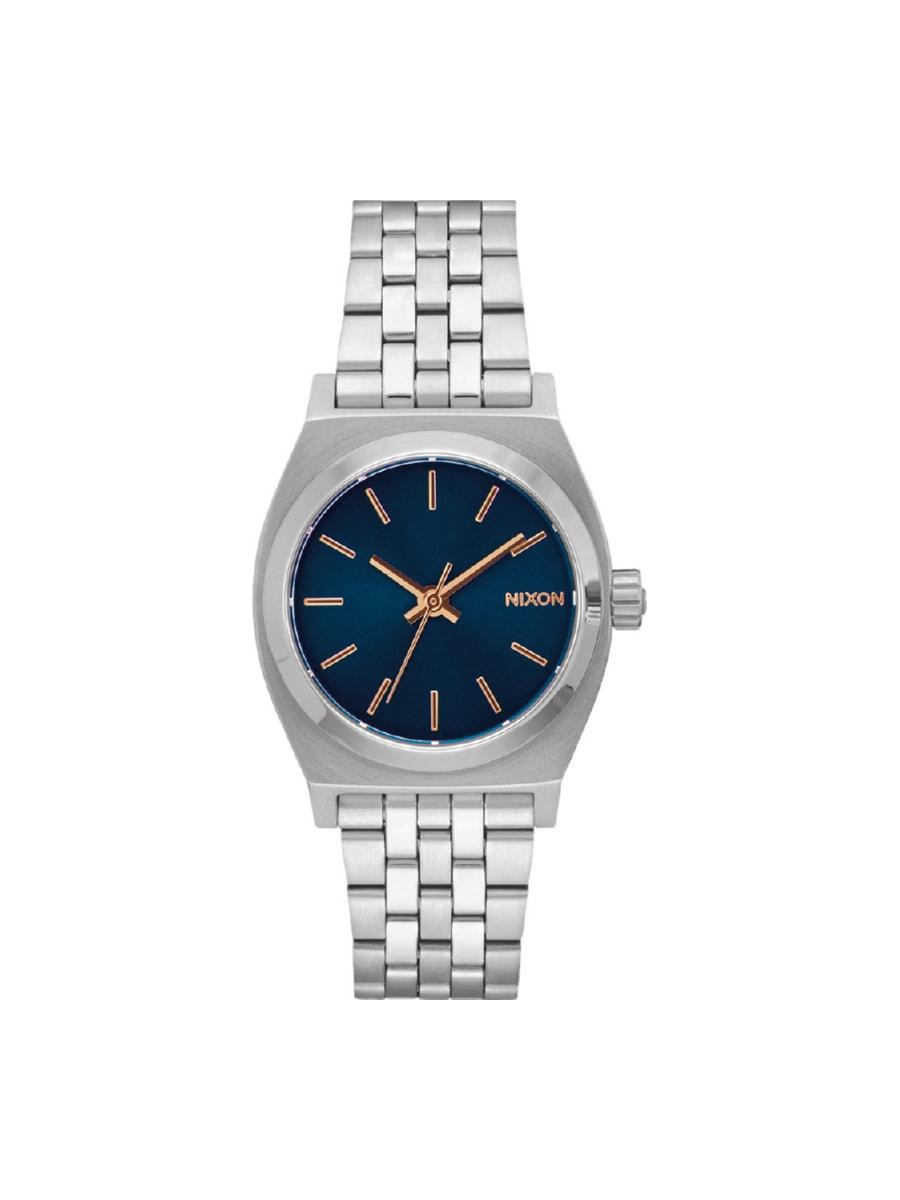 Dễ phối với rất nhiều đồ: Jeans, da và những set đồ năng động xuống phố. Dễ phối với rất nhiều đồ: Jeans, da và những set đồ năng động xuống phố.