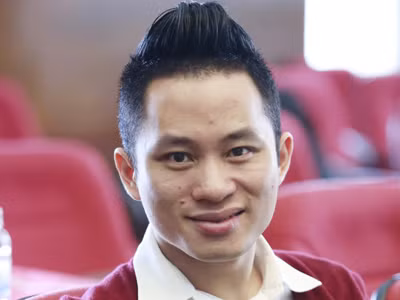 Ca sỹ Tùng Dương