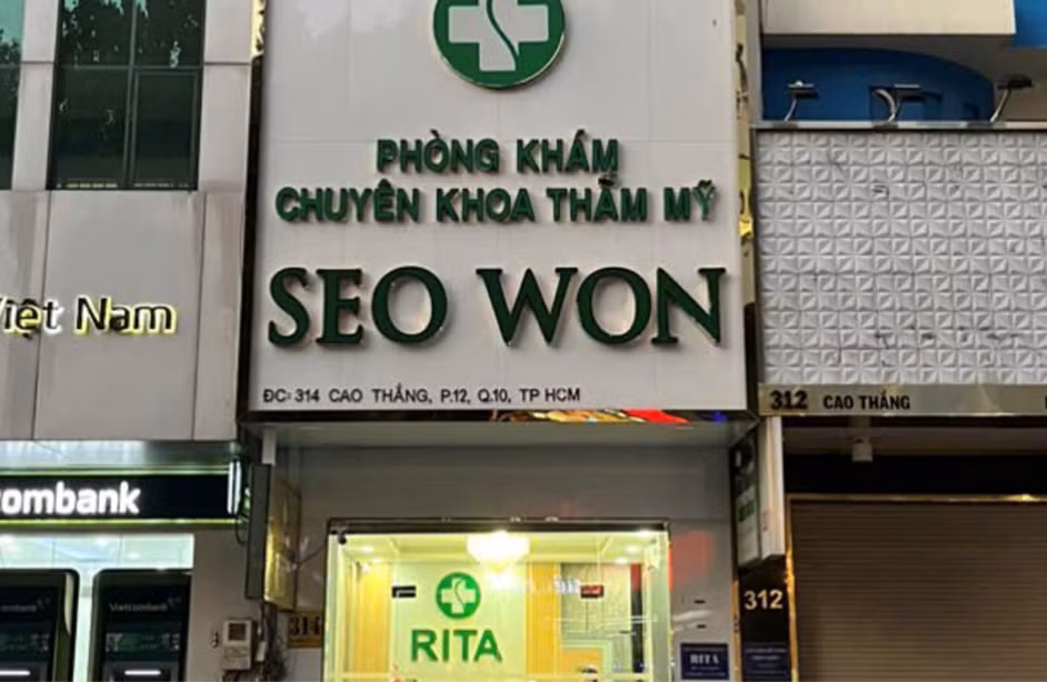 Cơ sở thẩm mỹ gây tai biến sau khi hút mỡ bụng trái phép cho bệnh nhân Cơ sở thẩm mỹ gây tai biến sau khi hút mỡ bụng trái phép cho bệnh nhân