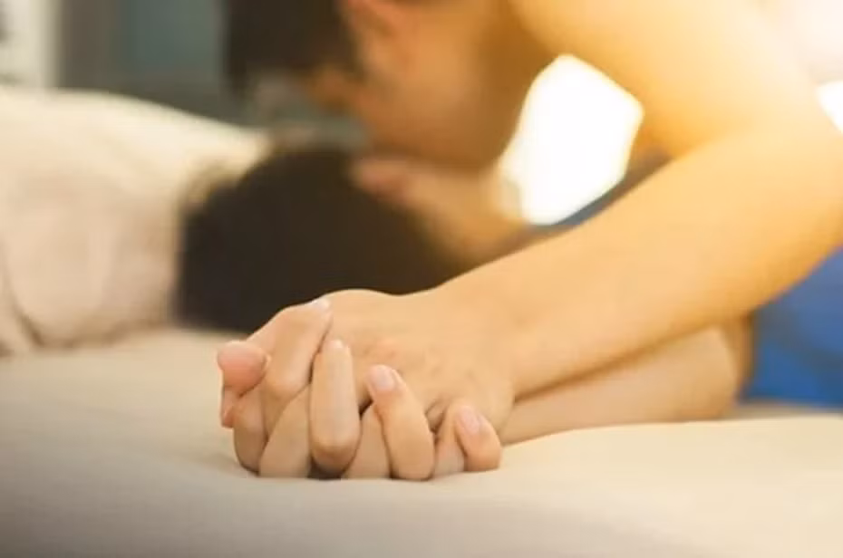 Quan hệ tình dục không an toàn là nguyên nhân khiến các bệnh truyền nhiễm gia tăng (ảnh minh họa) Quan hệ tình dục không an toàn là nguyên nhân khiến các bệnh truyền nhiễm gia tăng (ảnh minh họa)