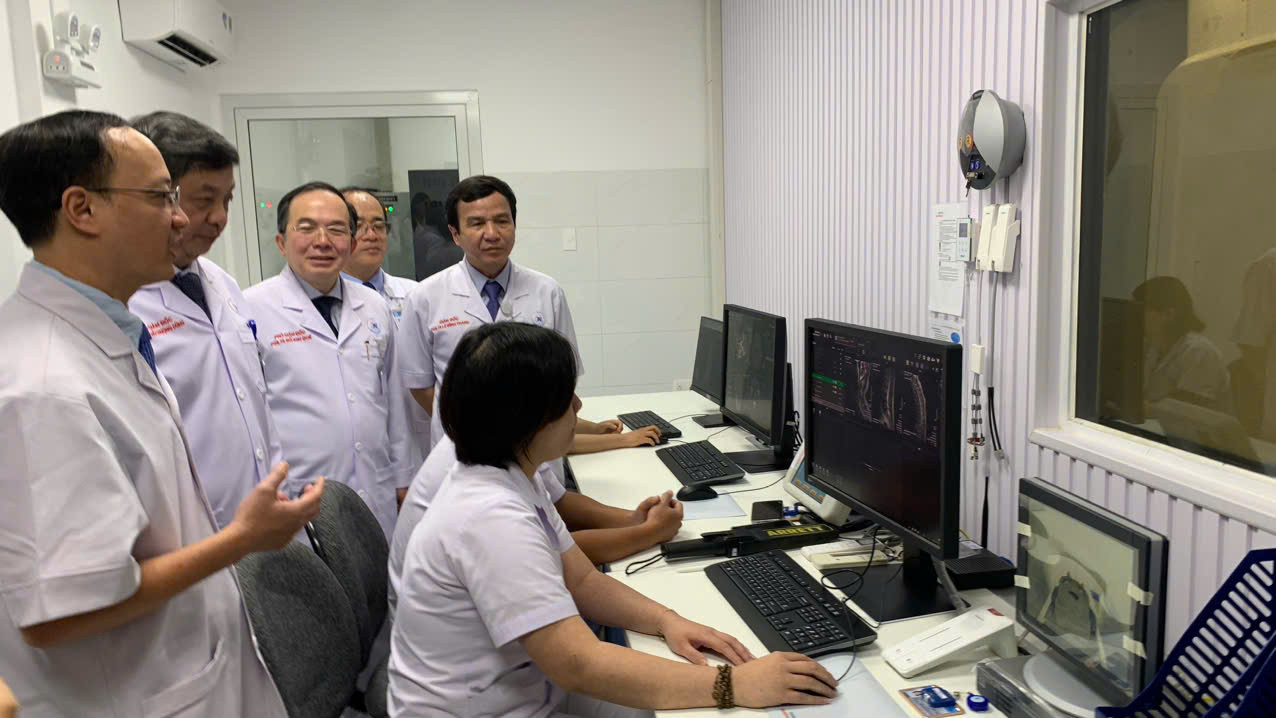 Bệnh viện Thống Nhất là đơn vị y tế công lập đầu tiên trên cả nước trang bị hệ thống chụp cắt lớp vi tính hiện đại Spectral CT7500 Bệnh viện Thống Nhất là đơn vị y tế công lập đầu tiên trên cả nước trang bị hệ thống chụp cắt lớp vi tính hiện đại Spectral CT7500