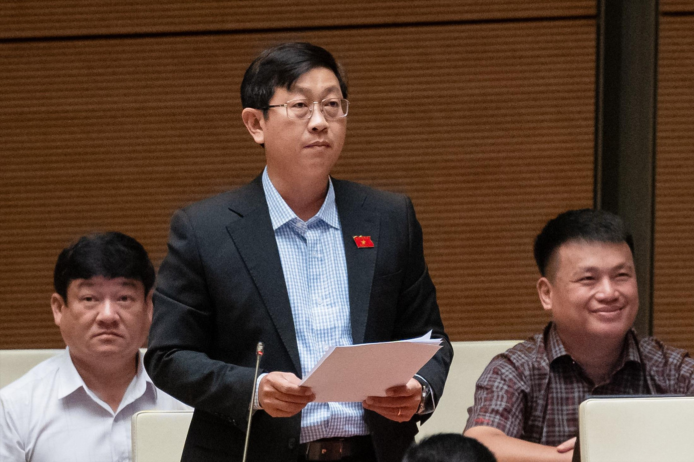 Đại biểu Nguyễn Hữu Thông (Bình Thuận) Đại biểu Nguyễn Hữu Thông (Bình Thuận)