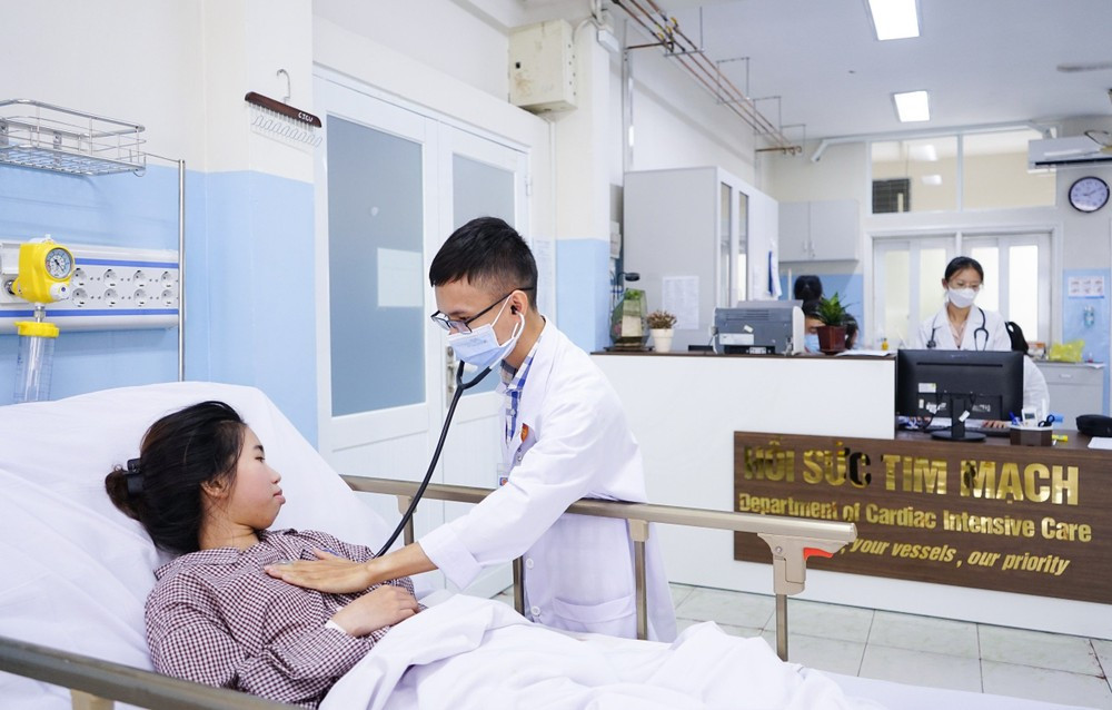 Một trường hợp bị viêm cơ tim cấp được cứu chữa kịp thời tại Bệnh viện Nhân Dân Gia Định