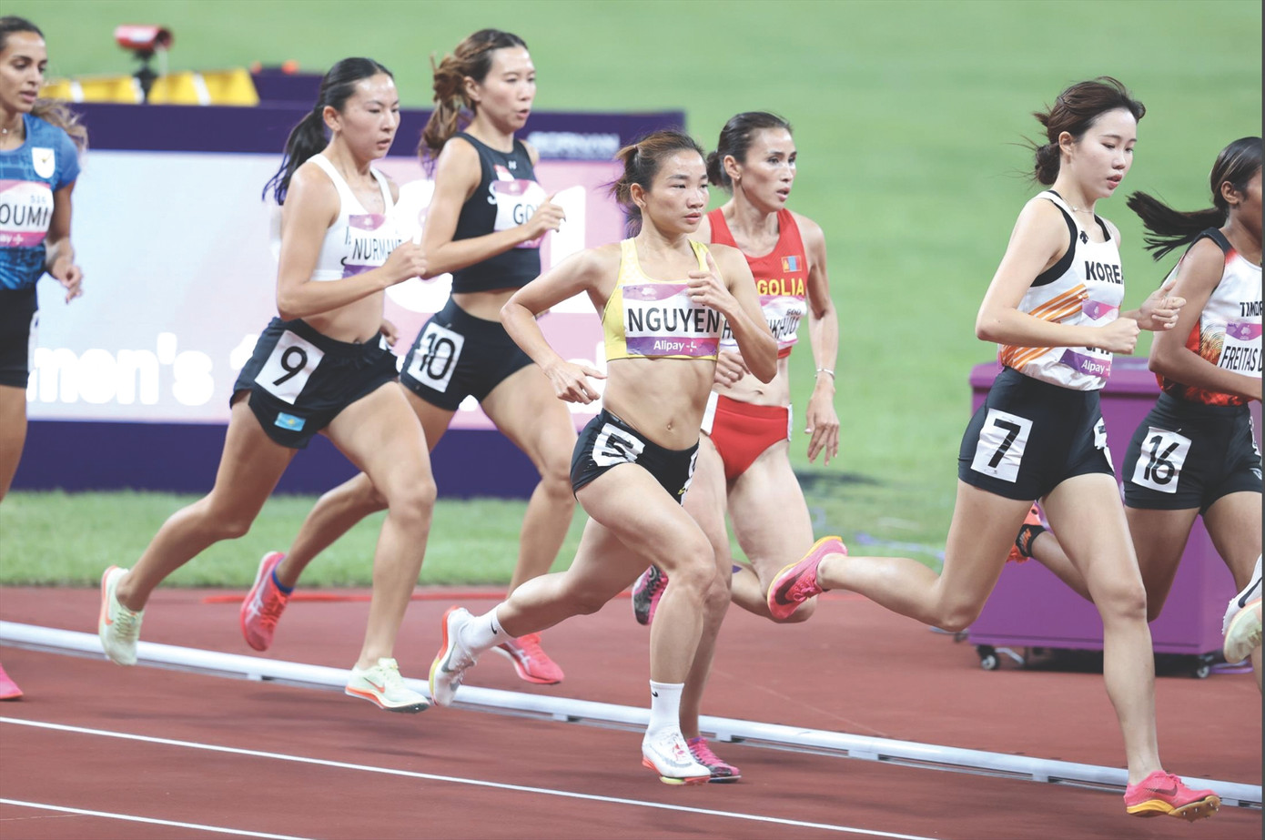 Thể thao là ngành đặc thù, cống hiến cho xã hội nhưng không có tiền thưởng Tết. Ảnh: Linh Hoàng Thể thao là ngành đặc thù, cống hiến cho xã hội nhưng không có tiền thưởng Tết. Ảnh: Linh Hoàng