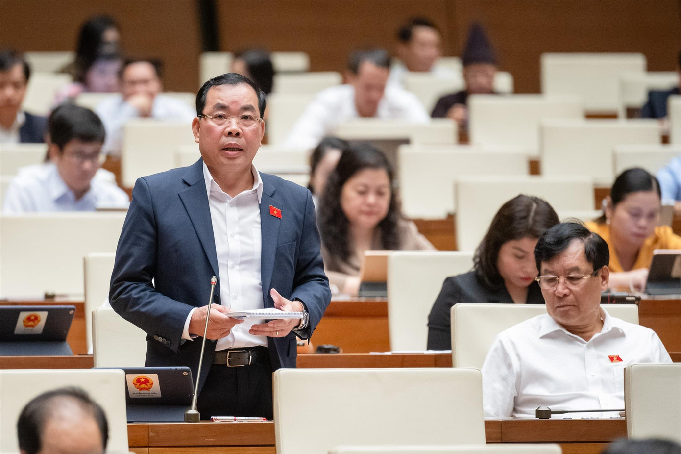 Đại biểu Nguyễn Quang Huân (Bình Dương) Đại biểu Nguyễn Quang Huân (Bình Dương)