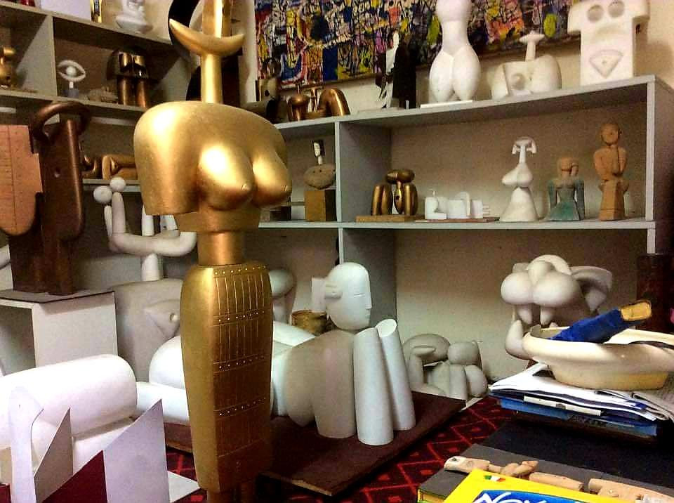 Một số tác phẩm tại nhà Lê Công Thành- Kim Thái. Ảnh: H.D