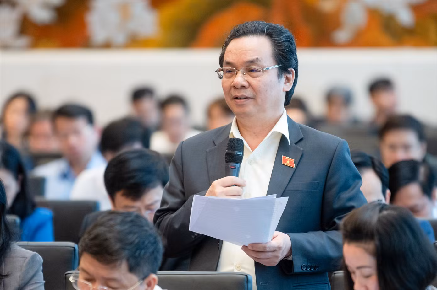 Đại biểu Quốc hội Hoàng Văn Cường (Đoàn Hà Nội), cho rằng cần có khái niệm về thành phố thuộc thủ đô