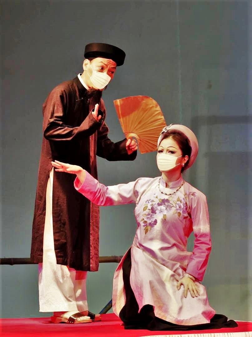 Nghệ sĩ sân khấu Hoàng Thái Thanh sẵn sàng các vở diễn phục vụ khán giả khi hết giãn cách Nghệ sĩ sân khấu Hoàng Thái Thanh sẵn sàng các vở diễn phục vụ khán giả khi hết giãn cách