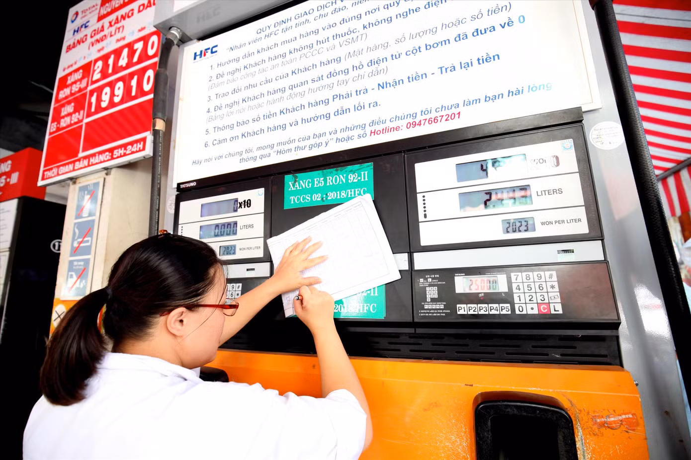 Doanh nghiệp bán lẻ đề xuất cần tính đủ chi phí cho doanh nghiệp Ảnh: Như Ý