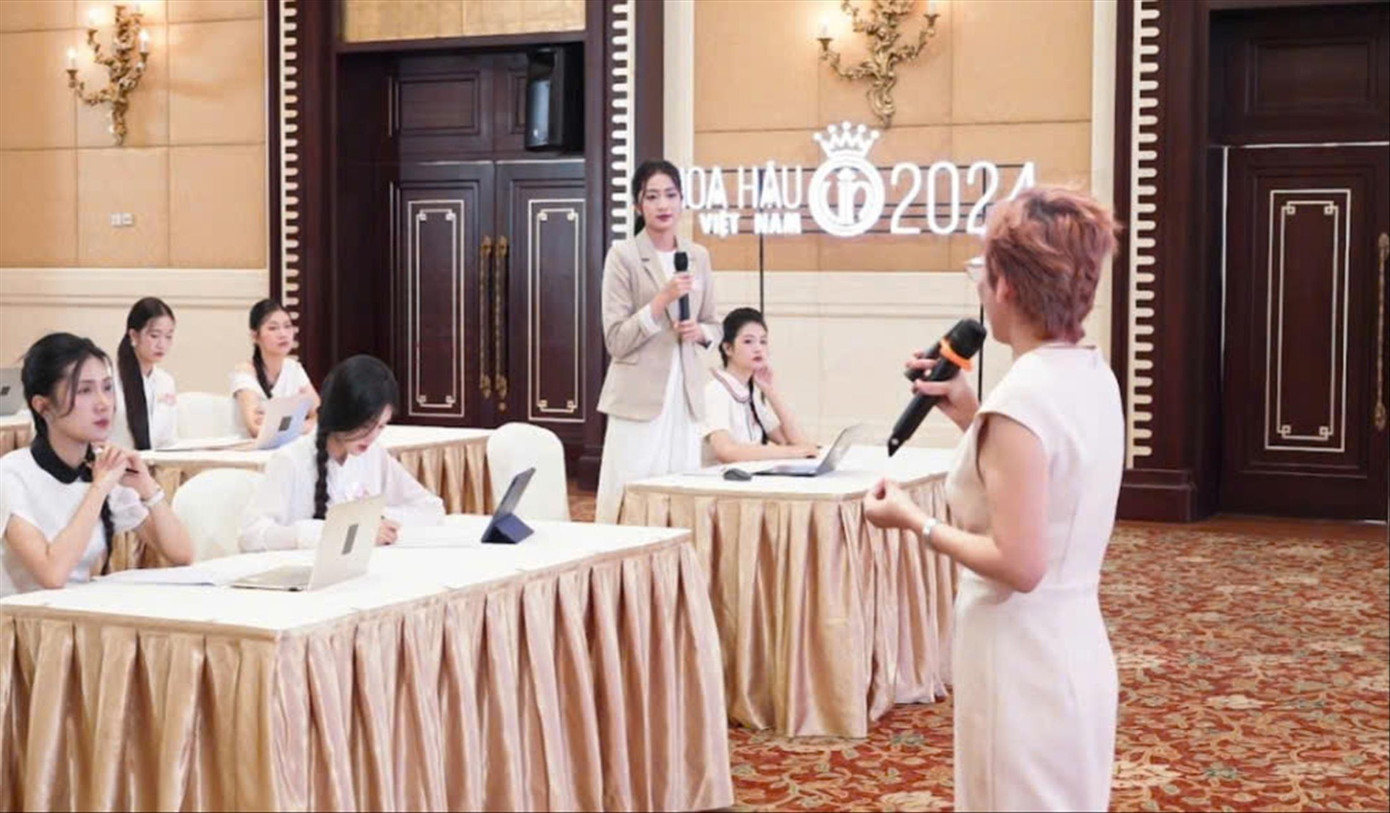 Bên trong lớp học kỹ năng làm dự án thiện nguyện.