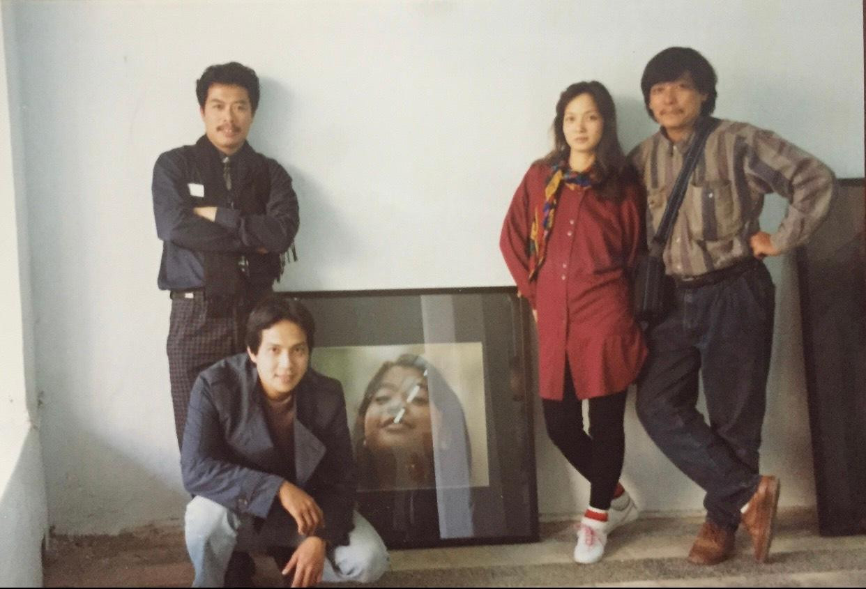 Với Họa sĩ, Nhiếp ảnh gia Trần Huy Hoan và Đạo diễn Trịnh Lê Văn Với Họa sĩ, Nhiếp ảnh gia Trần Huy Hoan và Đạo diễn Trịnh Lê Văn