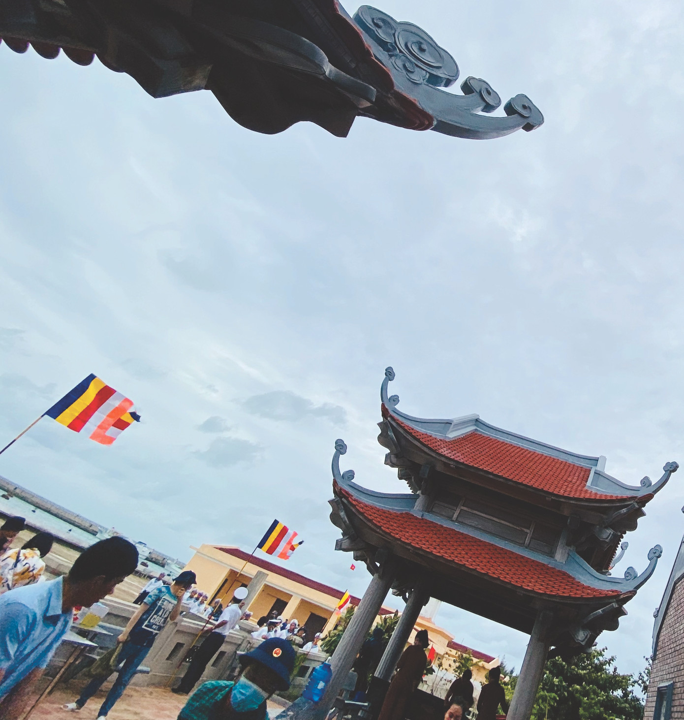 Cờ Phật ở Trường Sa. Ảnh: Lê Xuân Sơn Cờ Phật ở Trường Sa. Ảnh: Lê Xuân Sơn