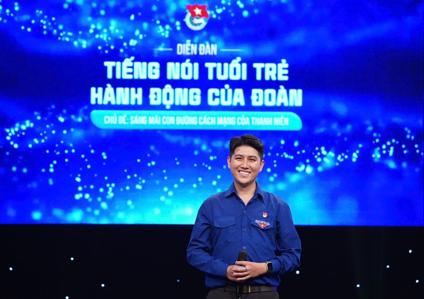 Nguyễn Khắc Quốc Huy - Bí thư Đoàn phường 8, quận 10, TPHCM Nguyễn Khắc Quốc Huy - Bí thư Đoàn phường 8, quận 10, TPHCM