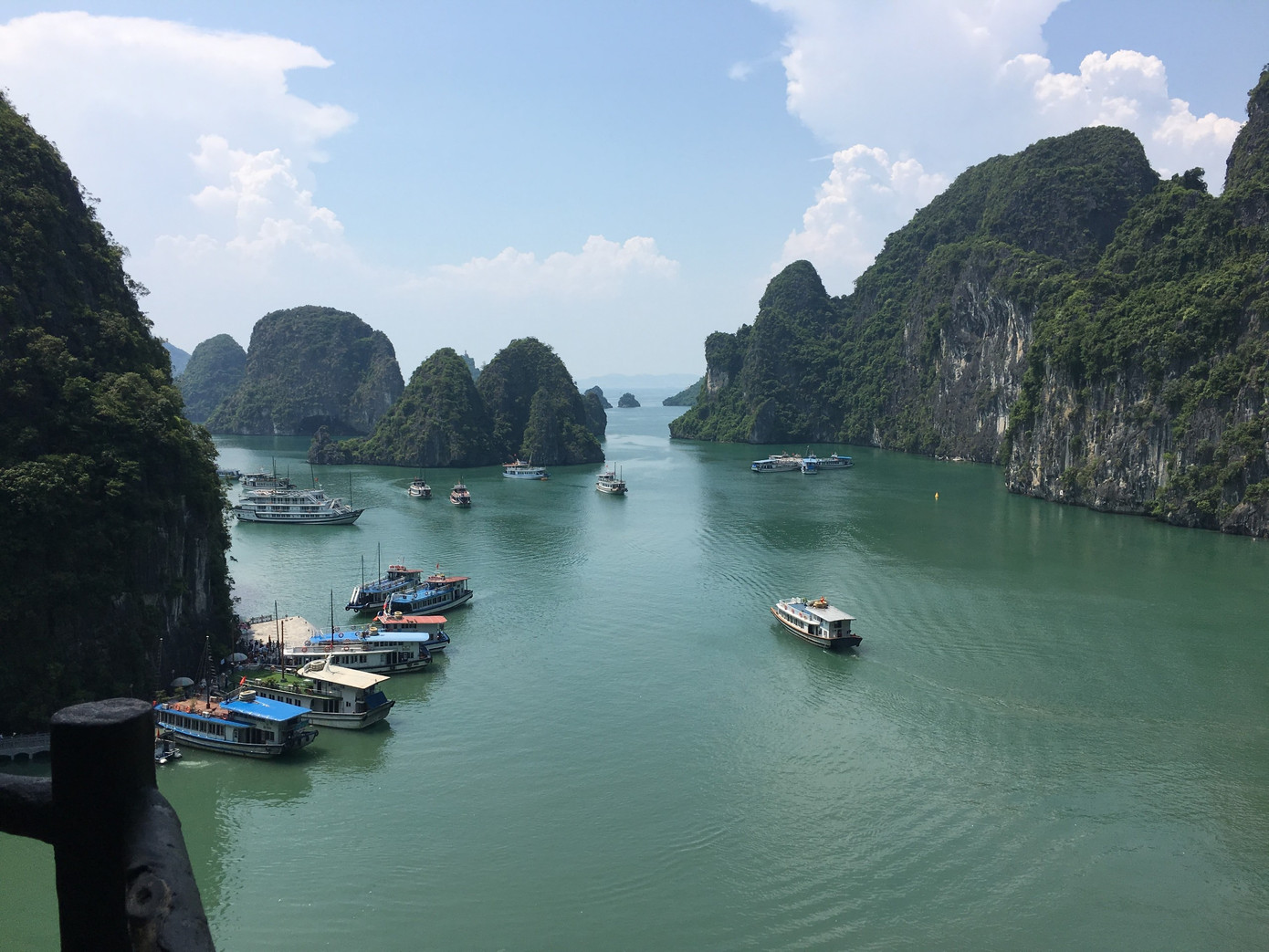 Hạ Long luôn hút hồn du khách Ảnh: Nguyễn Tuấn Hạ Long luôn hút hồn du khách Ảnh: Nguyễn Tuấn