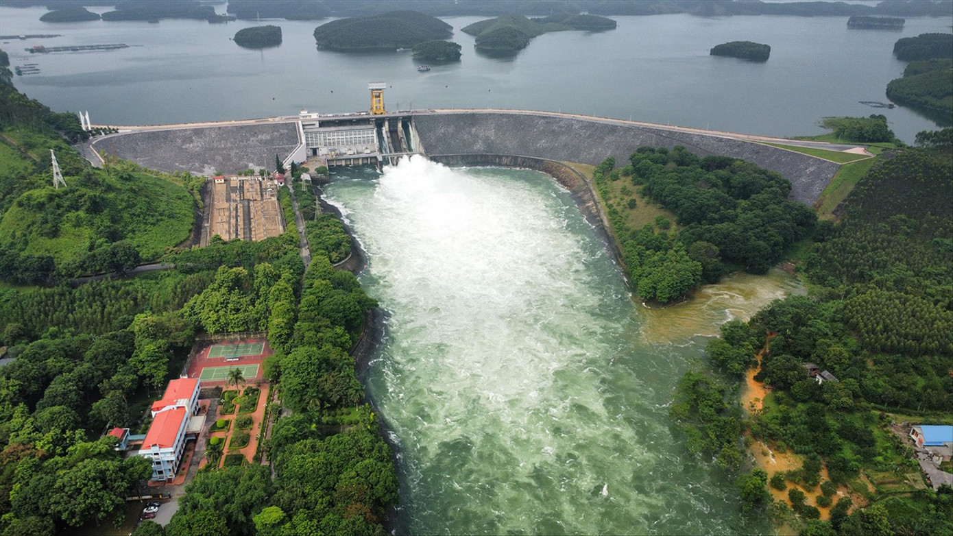 Thủy điện Thác Bà cam kết hỗ trợ các hộ dân bị ảnh hưởng