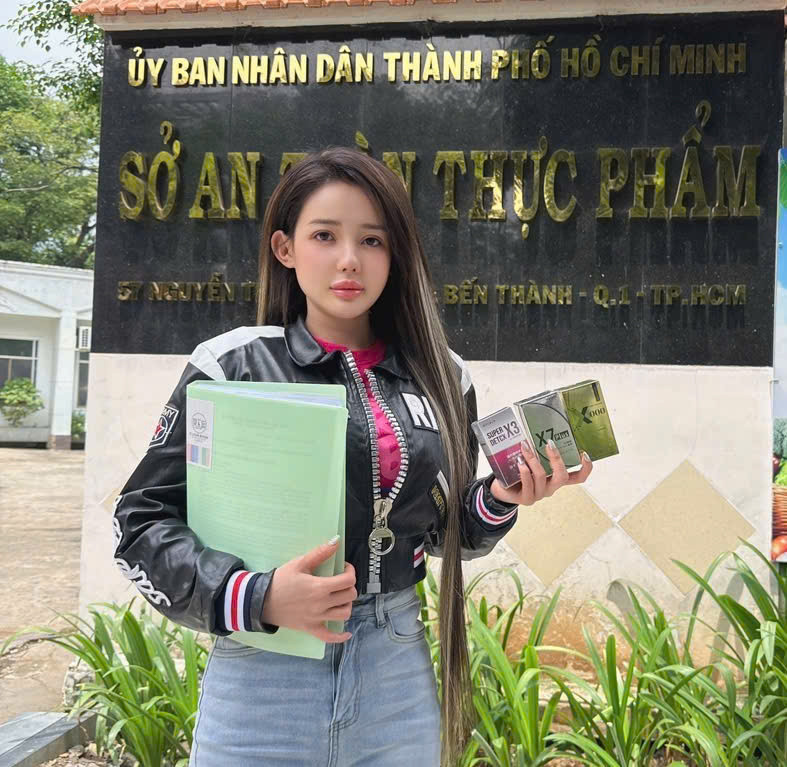 DJ Ngân 98 đã gửi đơn đến cơ quan chức năng.