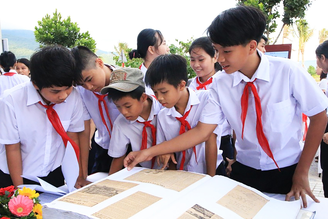 Ngoại khóa về lịch sử, chủ quyền biển đảo, về Hoàng Sa - Trường Sa tại Đà Nẵng (ảnh: Giang Thanh).