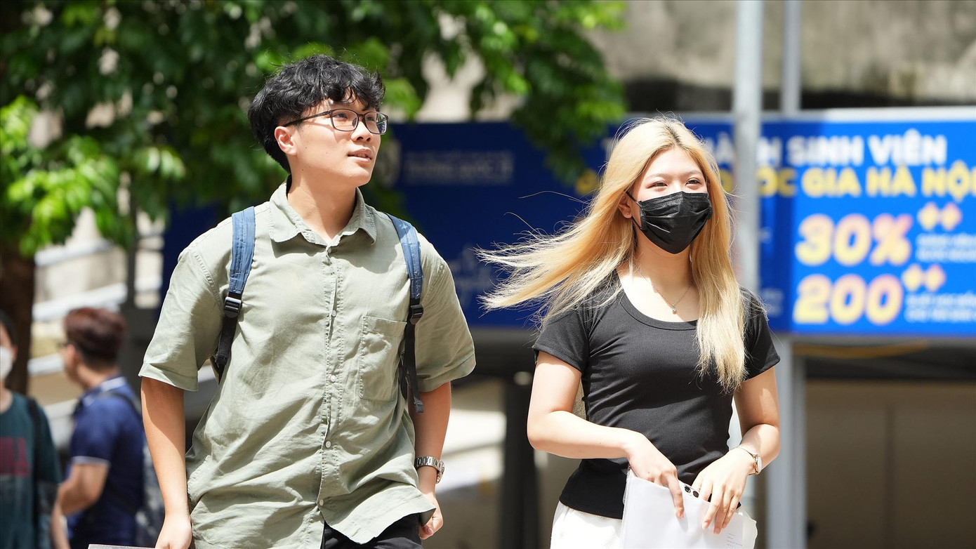 Thí sinh thi tốt nghiệp THPT năm 2024 Ảnh: MẠNH THẮNG Thí sinh thi tốt nghiệp THPT năm 2024 Ảnh: MẠNH THẮNG