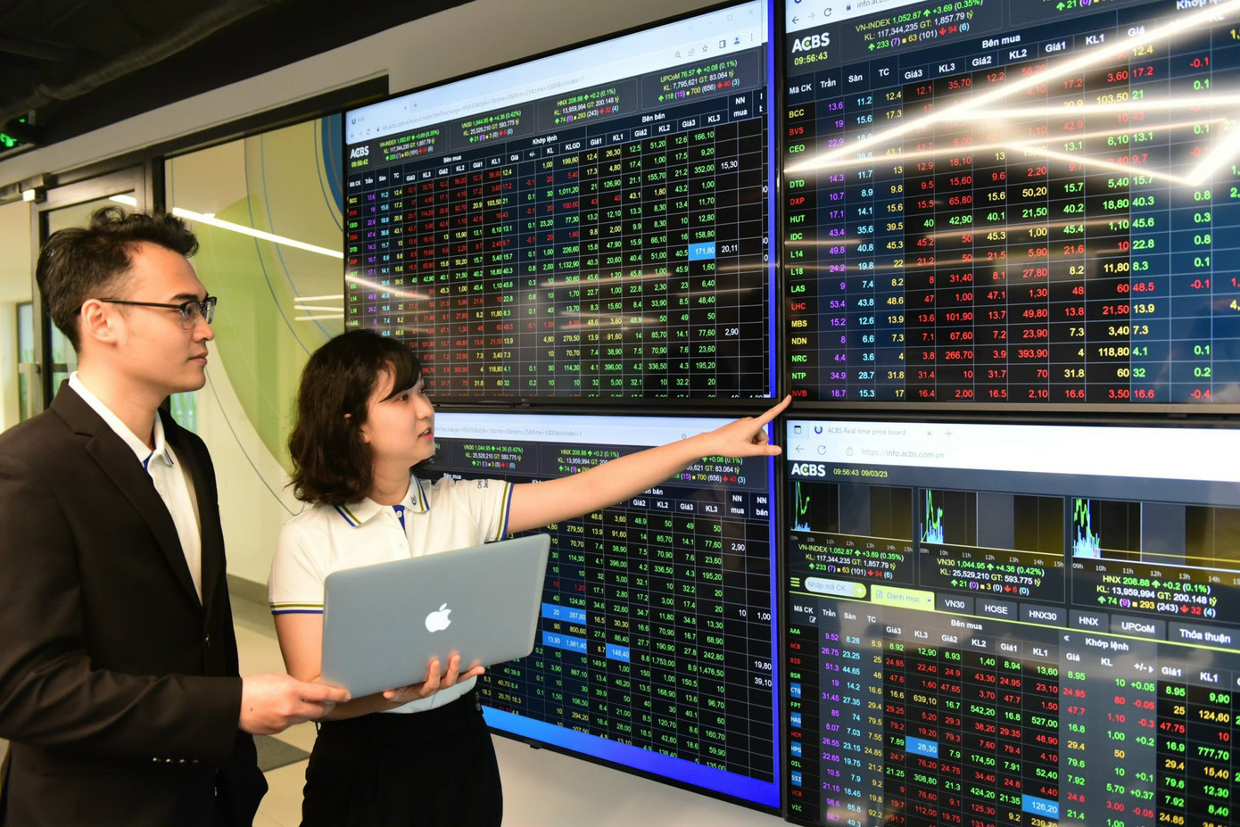 Chứng khoán Việt Nam vừa lỡ hẹn trong đợt xét nâng hạng. Ảnh minh hoạ: Như Ý Chứng khoán Việt Nam vừa lỡ hẹn trong đợt xét nâng hạng. Ảnh minh hoạ: Như Ý