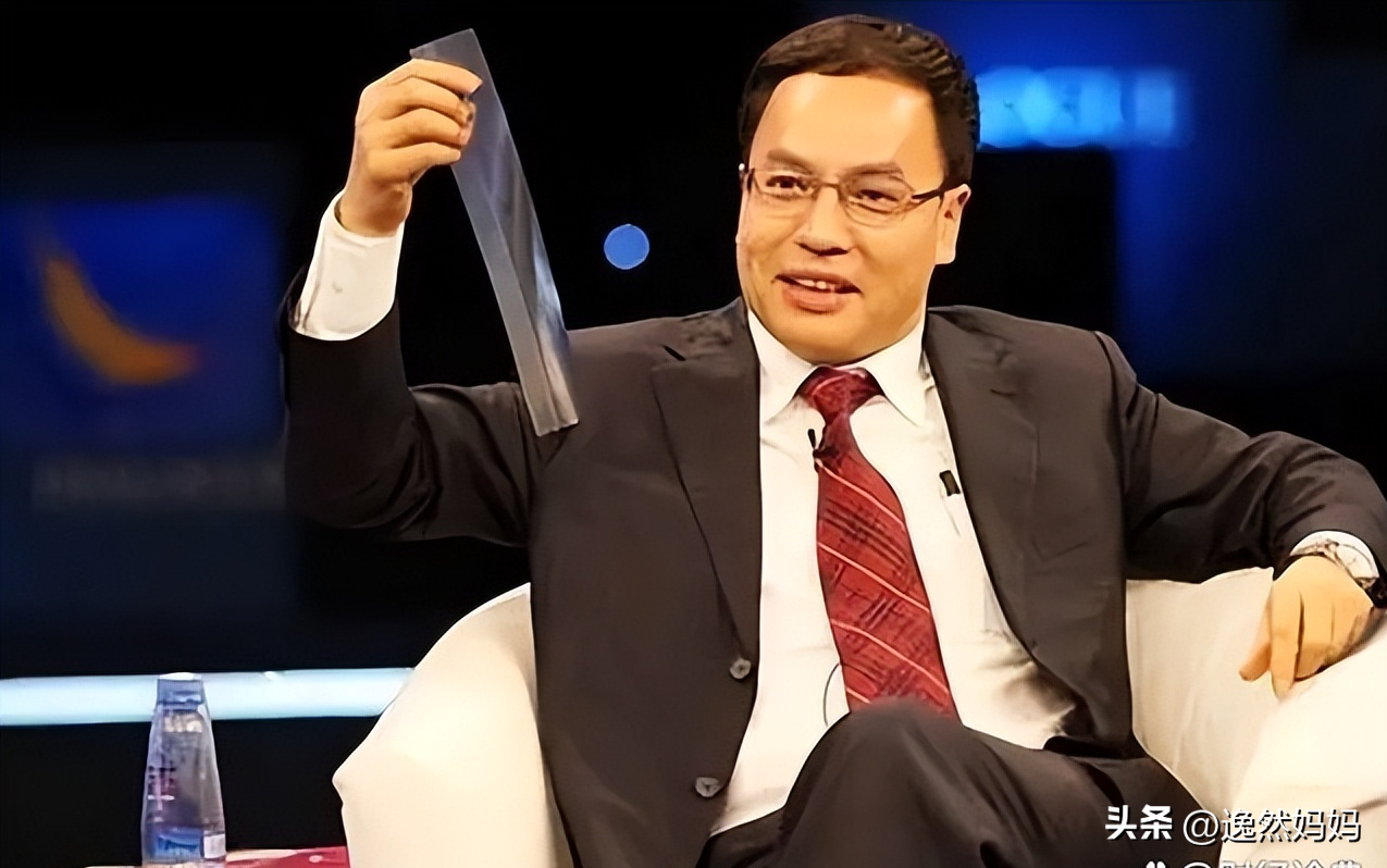 Tỷ phú Lý Hà Quân khi ở đỉnh cao sự nghiệp Tỷ phú Lý Hà Quân khi ở đỉnh cao sự nghiệp