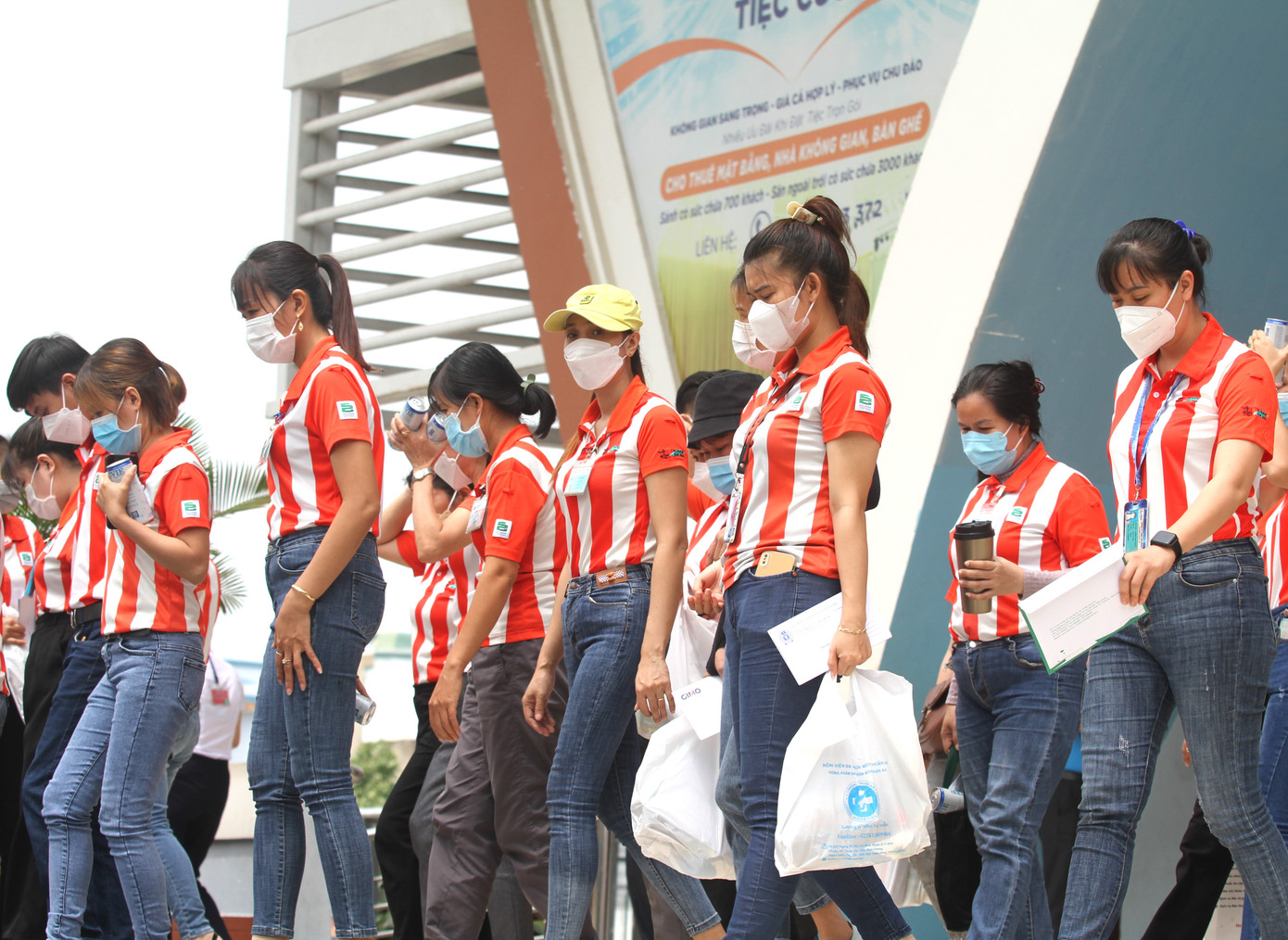 Công nhân Công ty Chí Hùng (TP Tân Uyên, Bình Dương) ảnh: Hương Chi