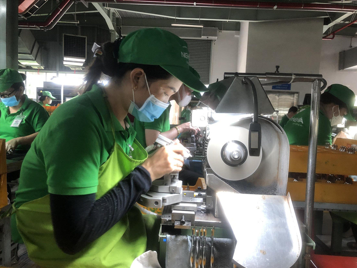 Cty Kềm Nghĩa biến thách thức thành cơ hội để tăng tốc xuất khẩu. Ảnh: U.P Cty Kềm Nghĩa biến thách thức thành cơ hội để tăng tốc xuất khẩu. Ảnh: U.P