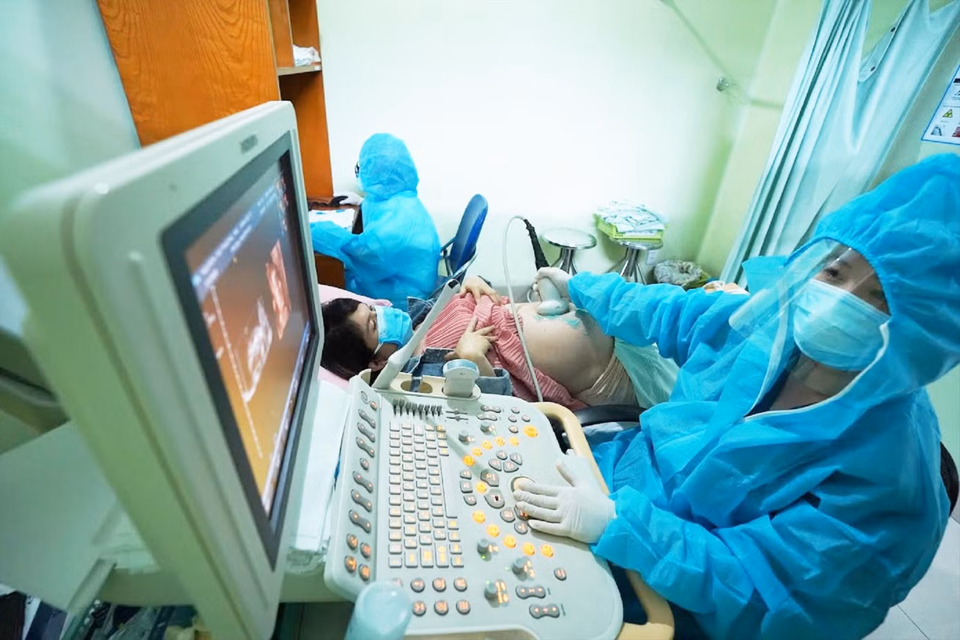 Các bệnh viện trên địa bàn TPHCM luôn trong tâm thế sẵn sàng chống dịch. Ảnh: Phạm Nguyễn